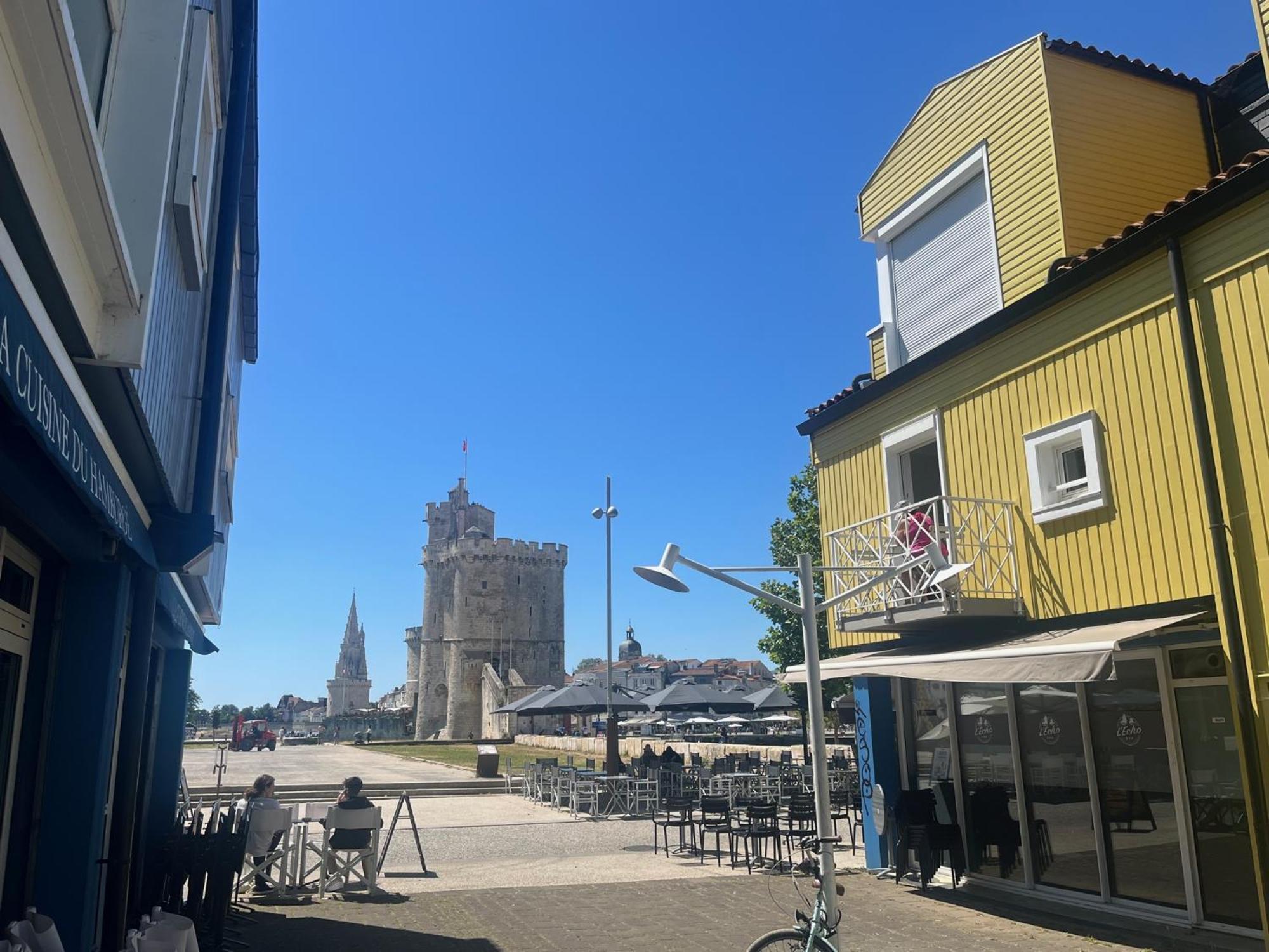 La Tour Saint-Nicolas La Rochelle  Exterior photo